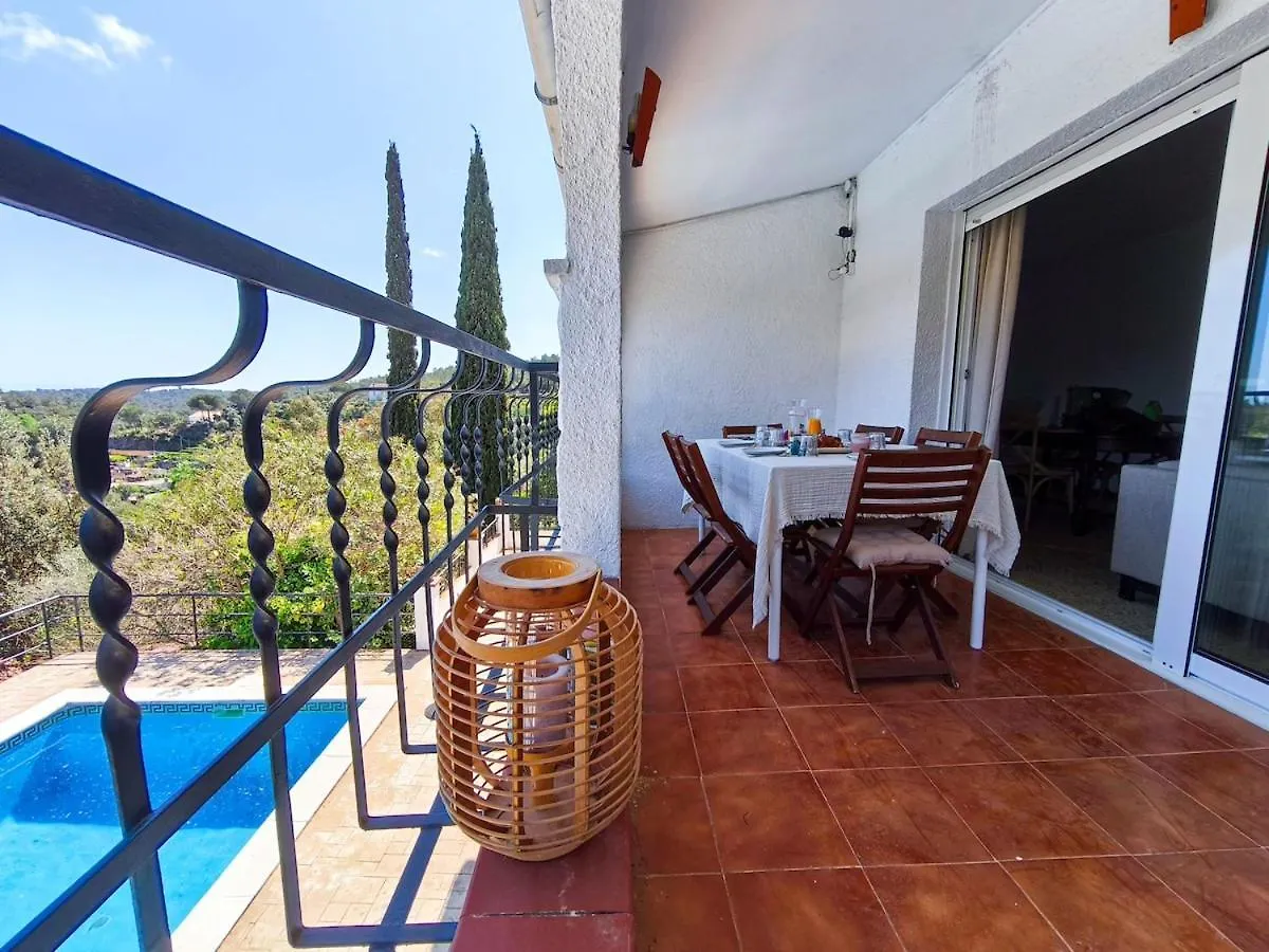 Hébergement de vacances Villa Marie, 8 Pers, Green Zone, Private Vilobi D'onyar